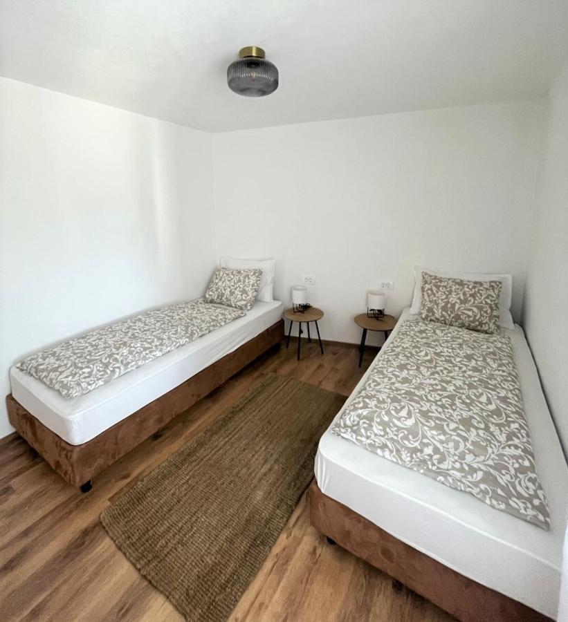 Tar-Vabriga Apartment Lorun 47 מראה חיצוני תמונה