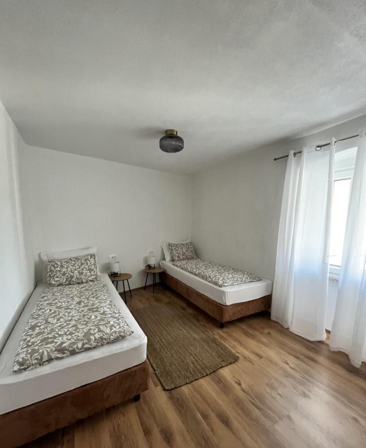 Tar-Vabriga Apartment Lorun 47 מראה חיצוני תמונה